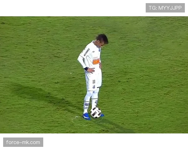 内马尔重返桑托斯首秀惊艳,状态复苏再现巨星本色