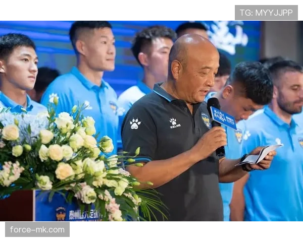 加亚传中能力再获盛赞,新赛季俱乐部表现引期待