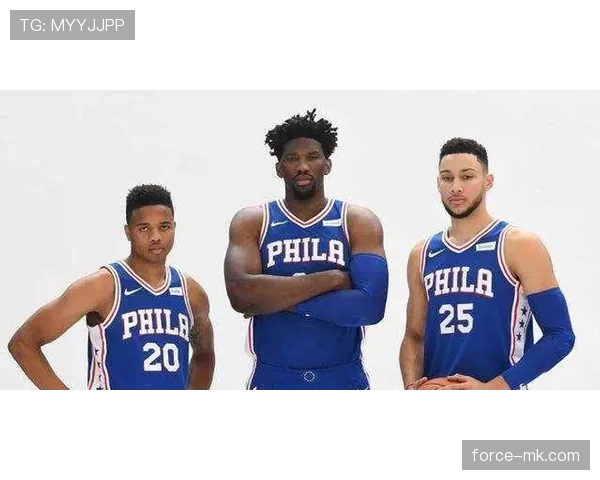 哈维·西蒙斯持续闪耀赛场,助球队实现突破性亮眼表现 哈维·西蒙斯持续闪耀赛场,助球队实现突破性亮眼表现