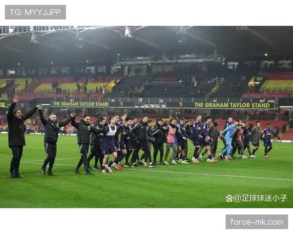 利兹联战术调整后攻防效率提升，近期表现稳健