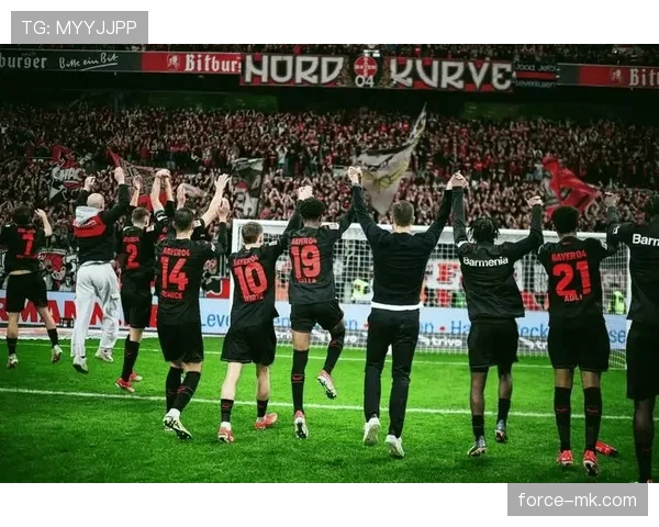 勒沃库森战术调整后状态回暖，近期表现稳健